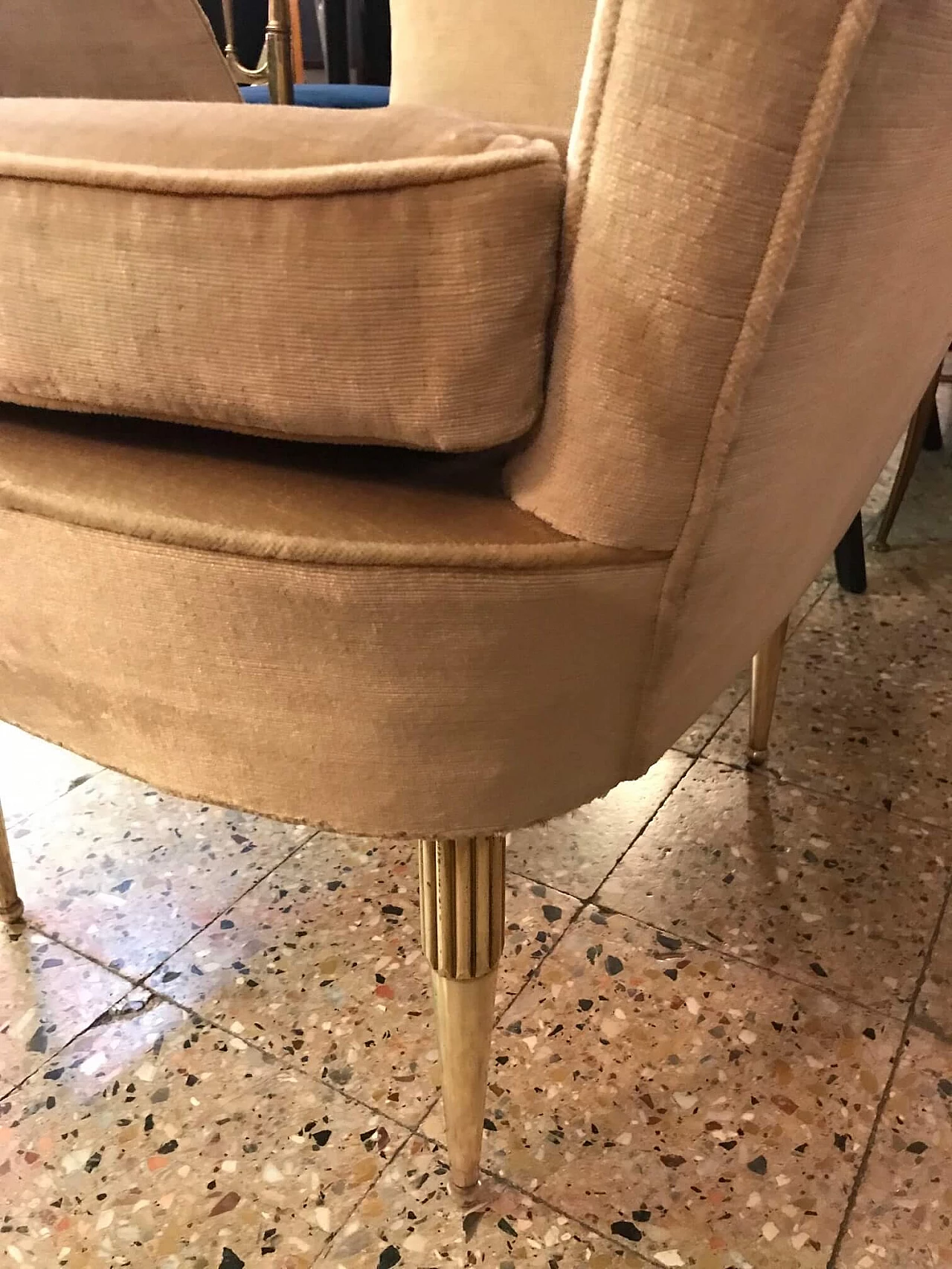 Velvet armchair and brass feet, 1950s 1081798