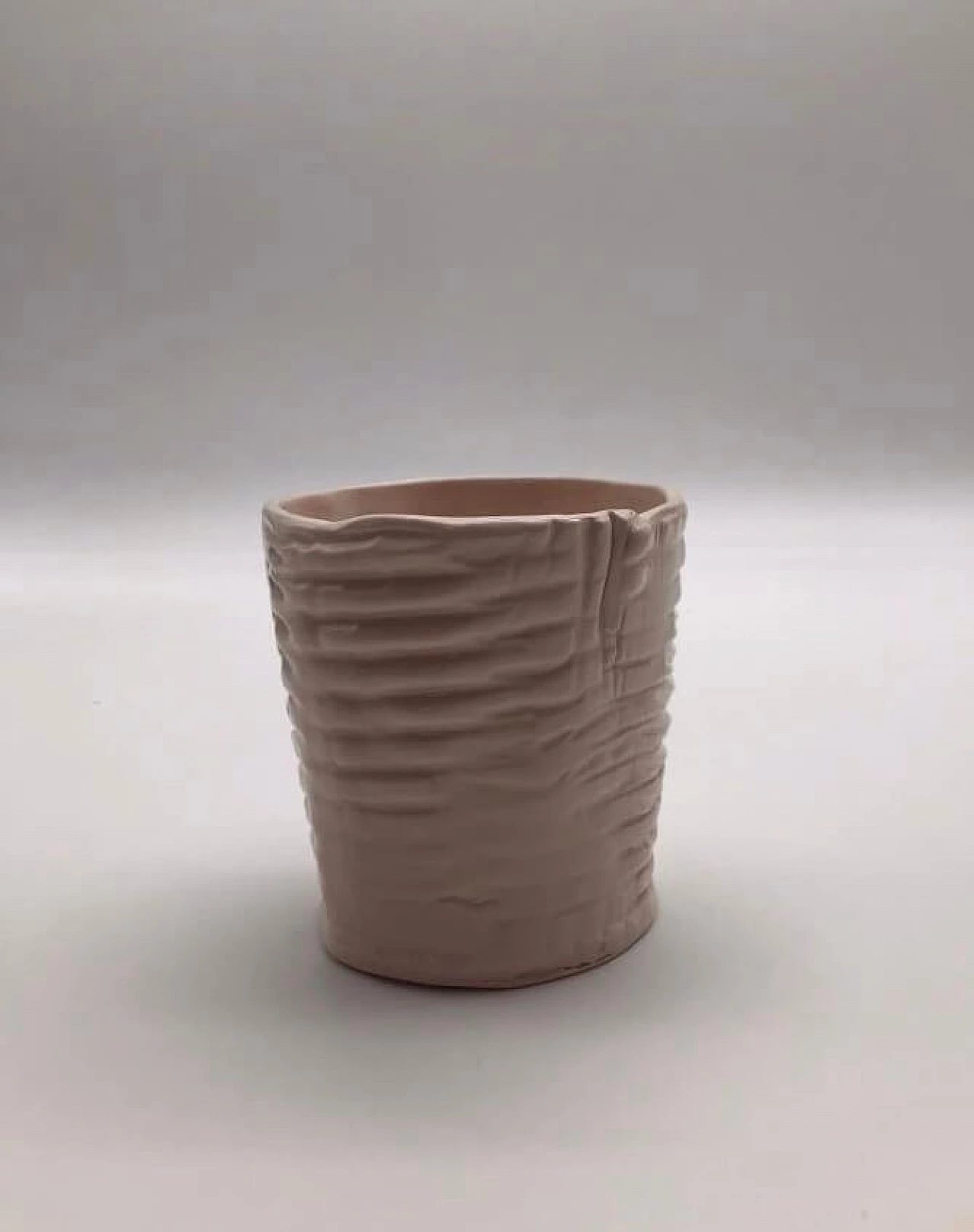 Bicchiere in ceramica, smaltata bianca, produzione OVO 1082045