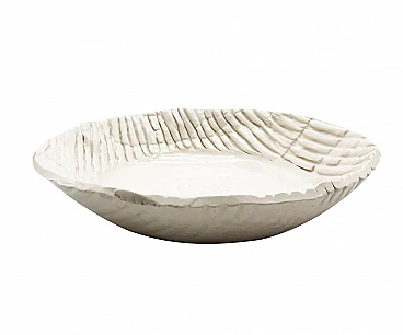 Centro tavola in ceramica smaltata bianca, produzione OVO