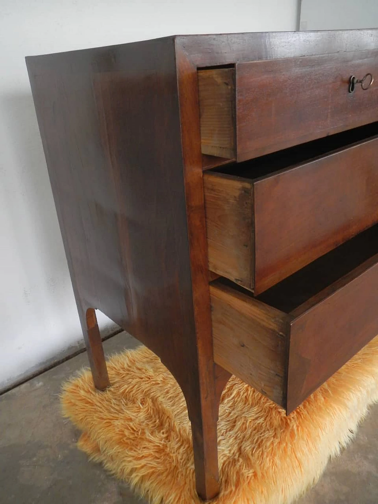 Direttorio style walnut dresser, Veneto, mid-19th century 1084114