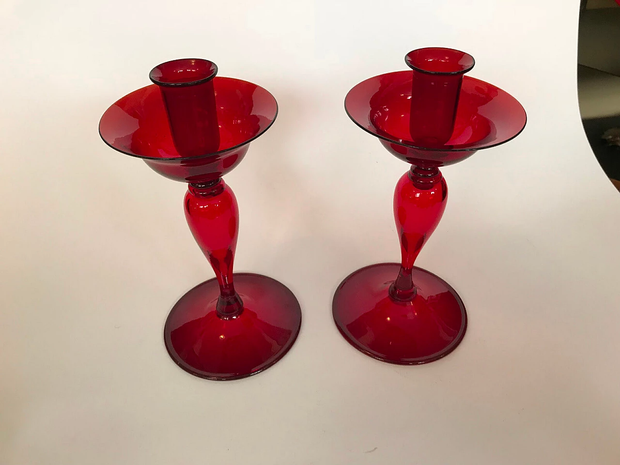 Pair of red candlesticks in glass, Italy 30s 2