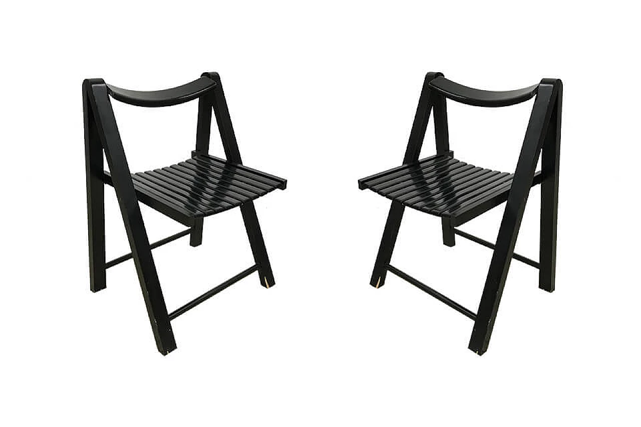 Pair of foldable black lacquered chairs, 70s 1