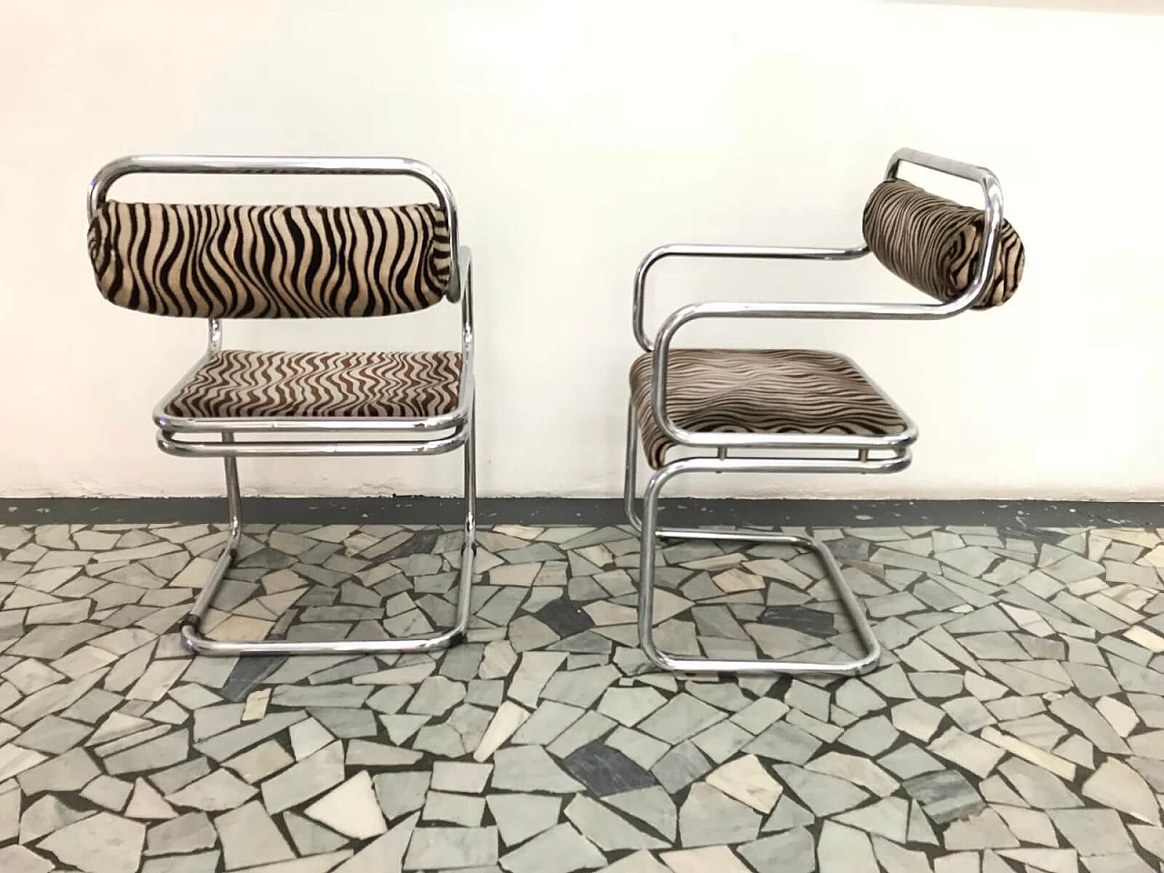 Pair of chromed armchairs with velvet zebra, 70's 4