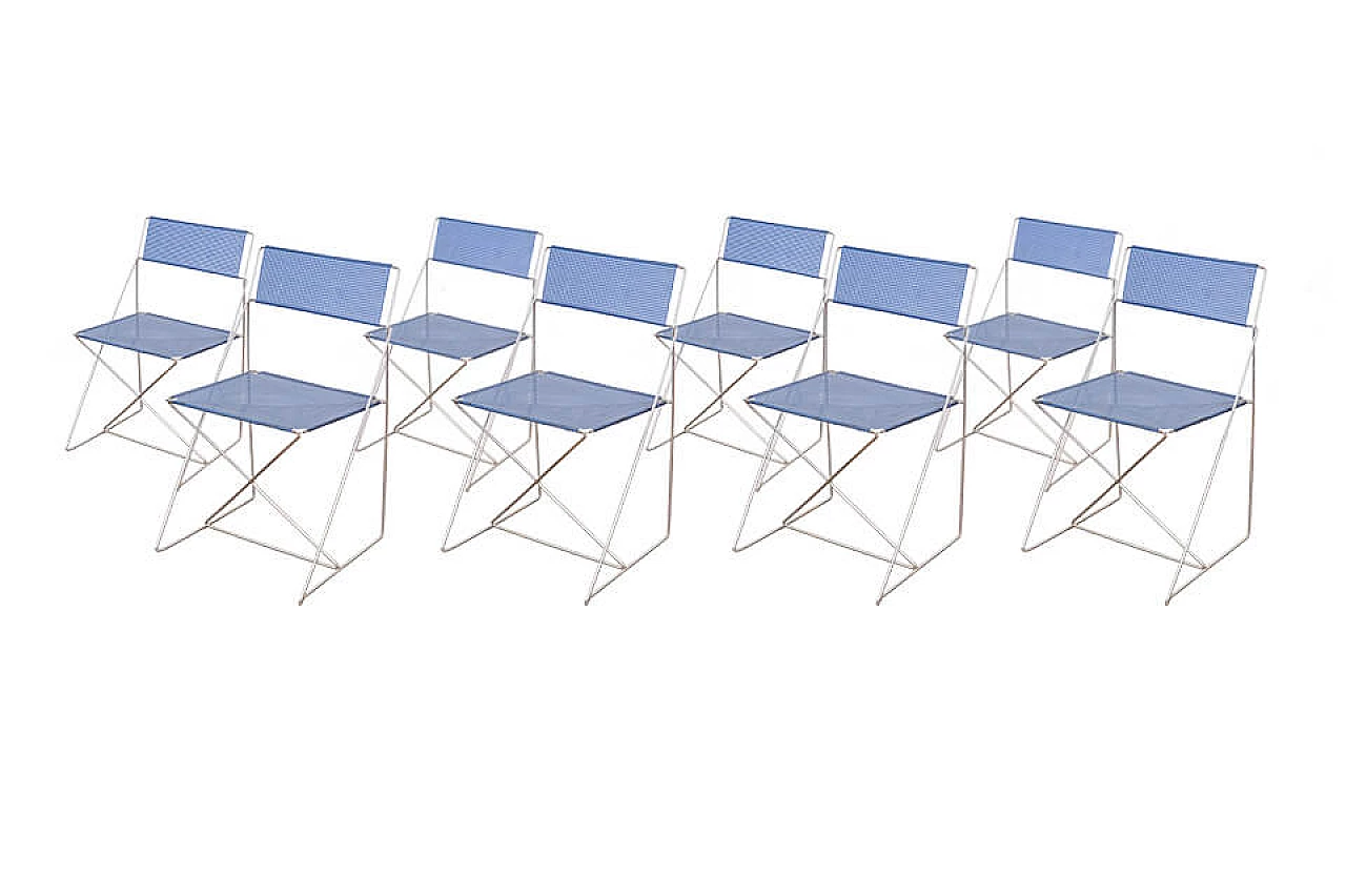8 sedie blu, Magis 1