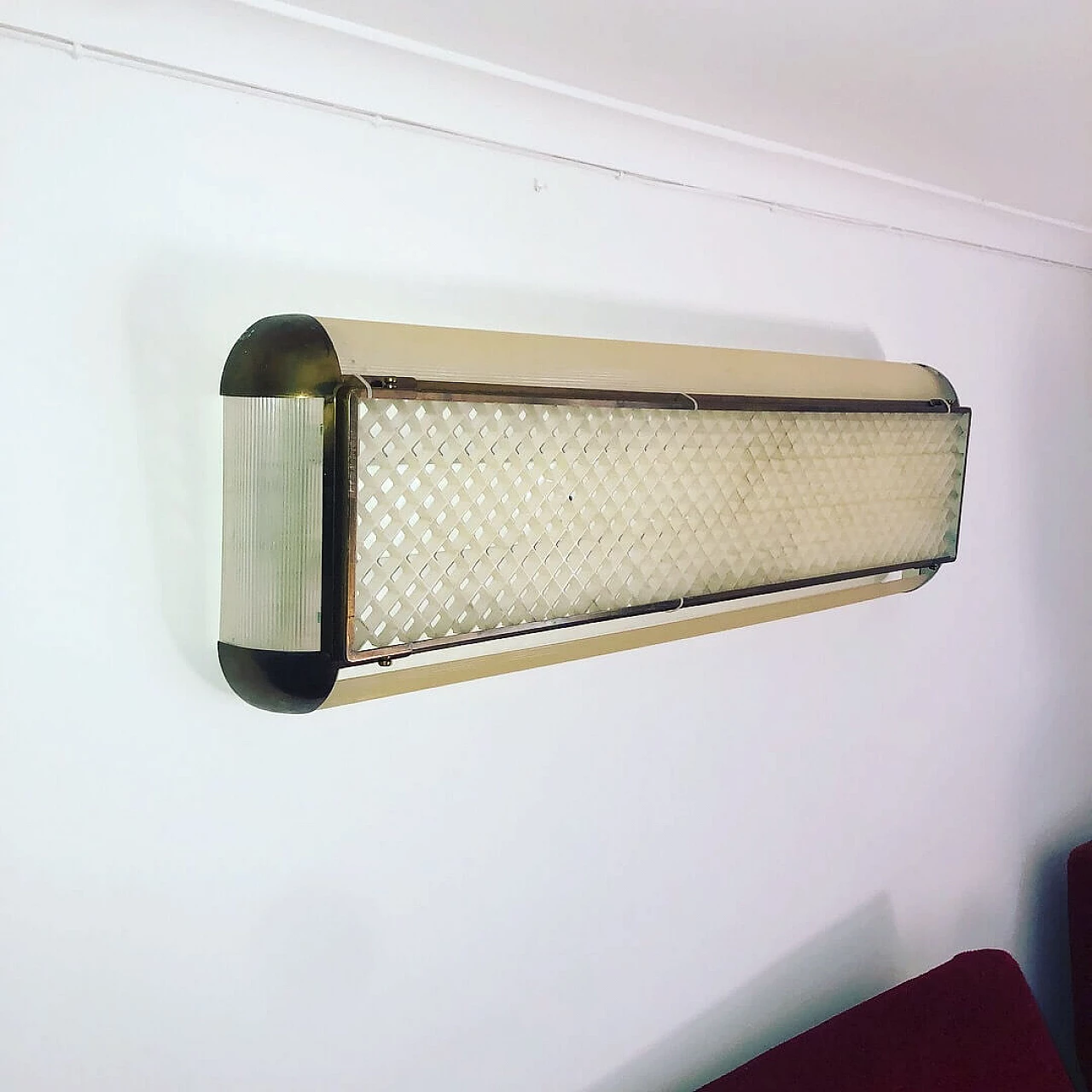 Brass and plexiglas wall lamp, 50s 3