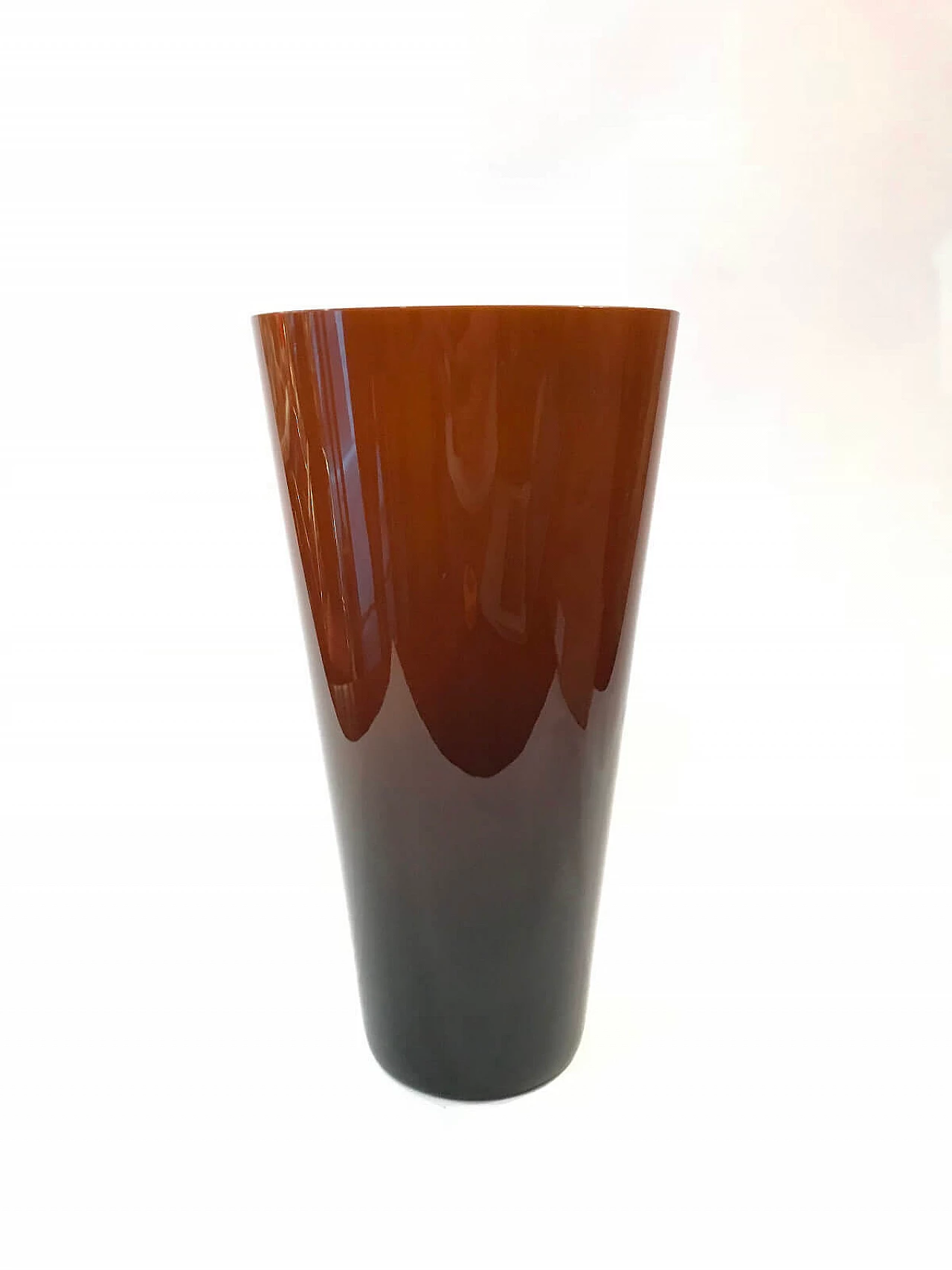 Vaso in vetro di murano color ambra scuro, anni '70 3
