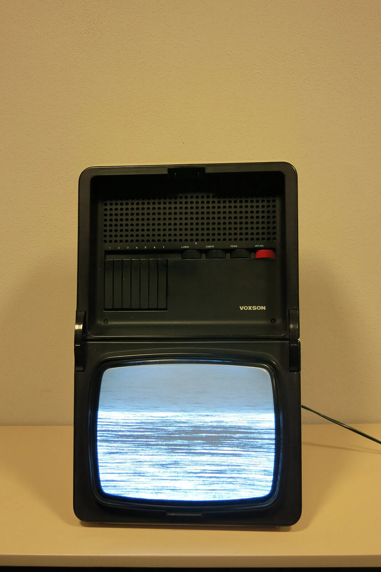 Televisore "T1128 Ostrica" di R. Bonetto per Voxson anni '70 4