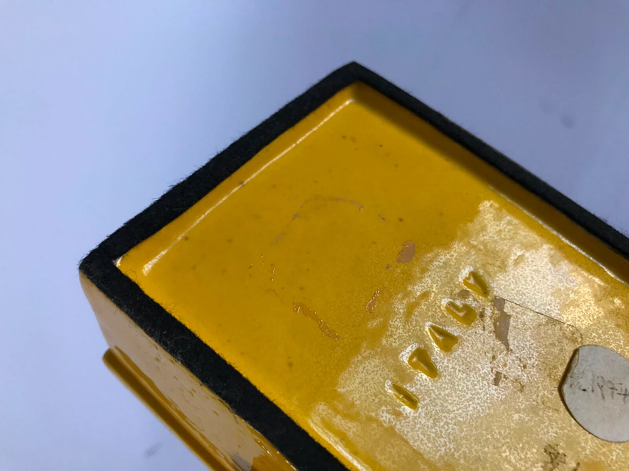 Set posacereni e scatola giallo limone per Rymor 6