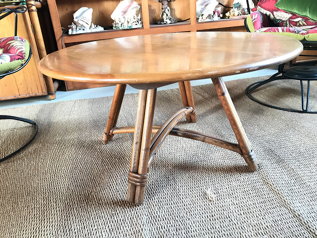 Round swivel coffee table H. Wakefield "Ashcroft", '50s 4