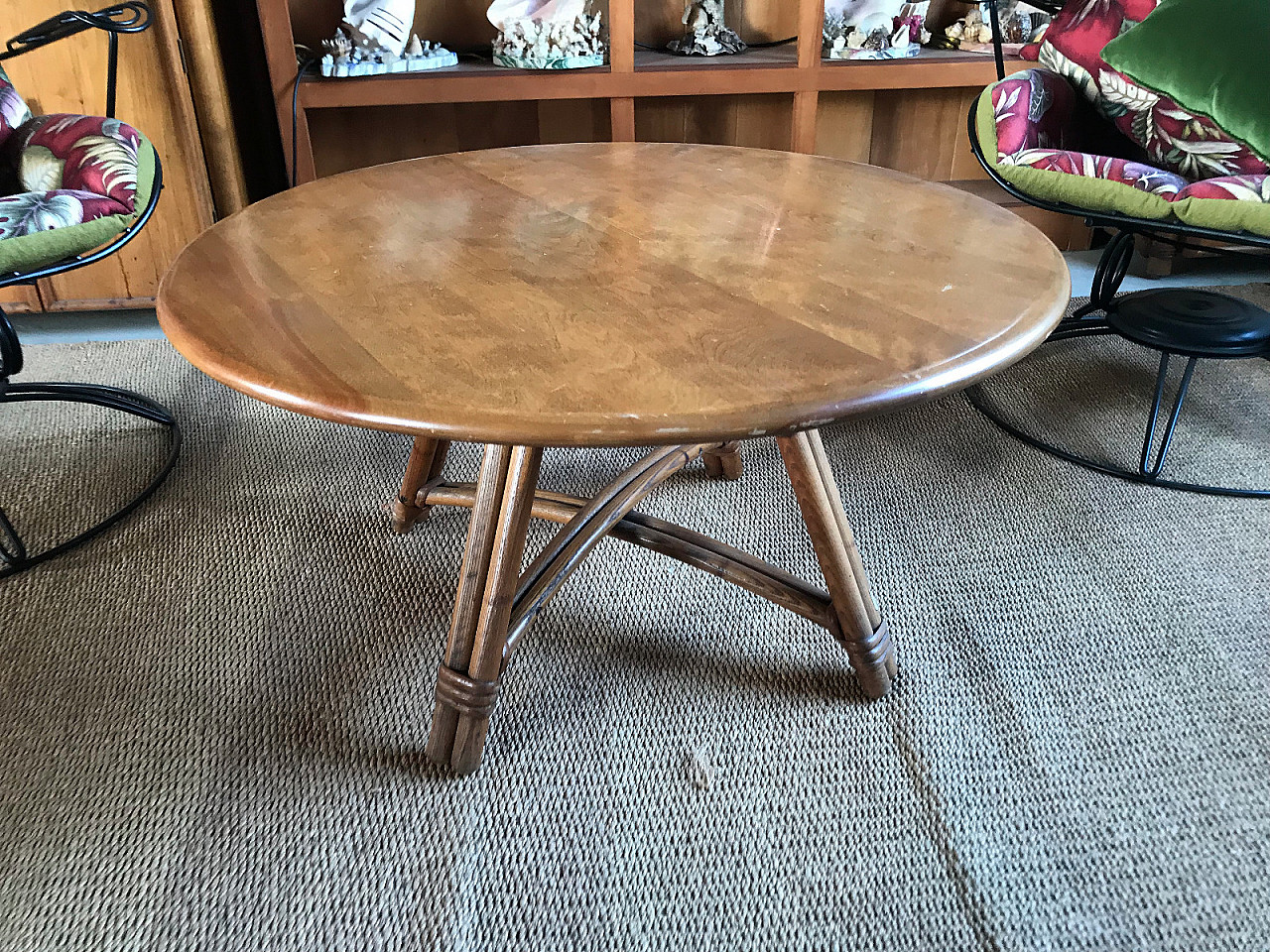 Round swivel coffee table H. Wakefield "Ashcroft", '50s 2