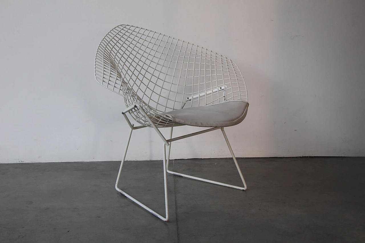 Pair of "Diamond" armchairs by Harry Bertoia for Knoll 3
