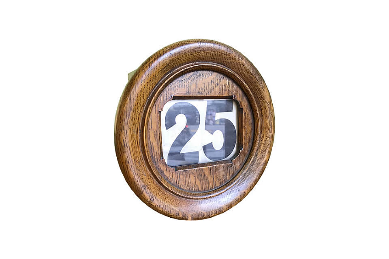 Calendario perpetuo inglese entro cornice in rovere 1