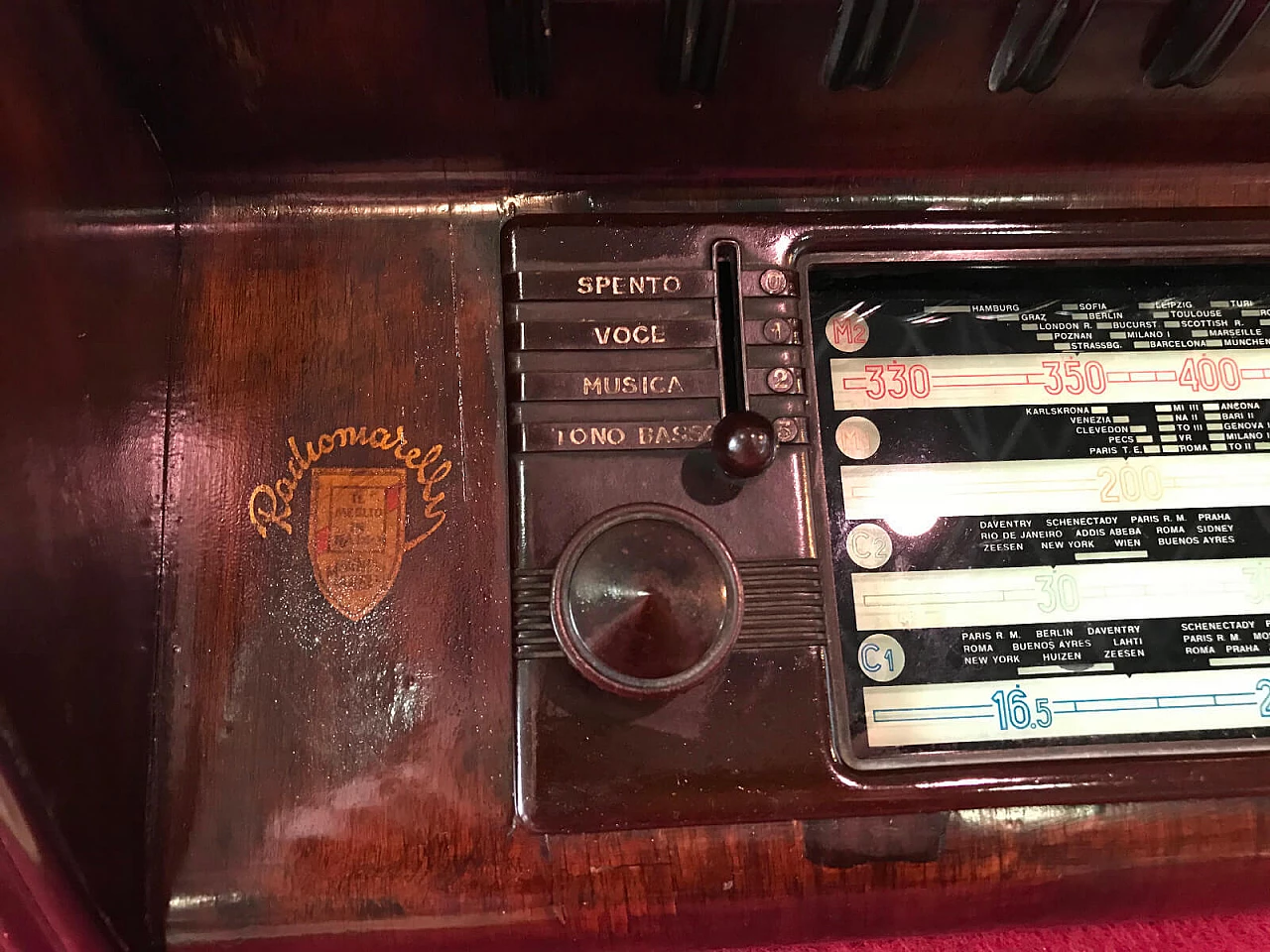Post-war radio model "9A55" by Marelli 4