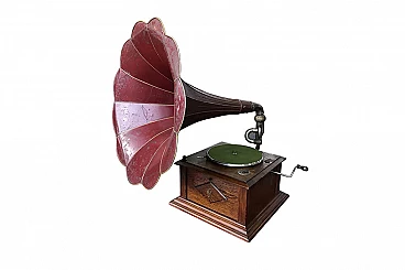 Grammofono d'epoca rosso primi '900