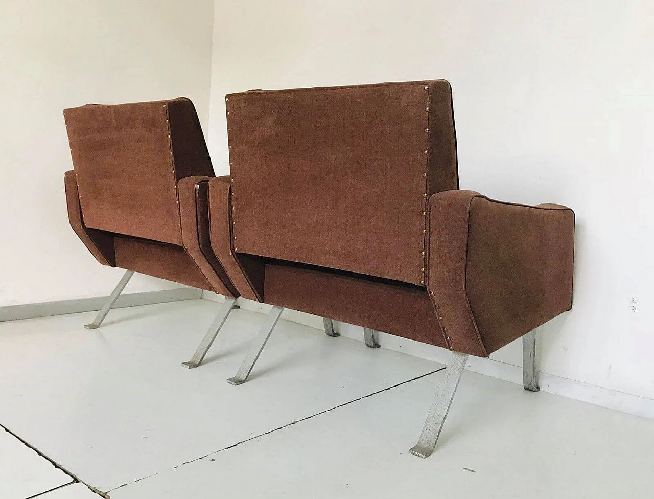 Italian '50s armchairs 3