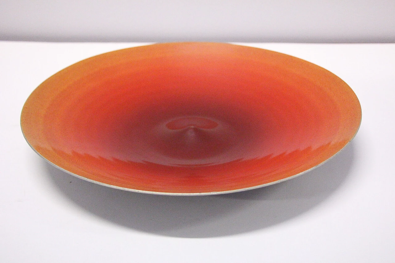 Grande piatto fondo decorativo nei toni dell'arancione in metallo 3