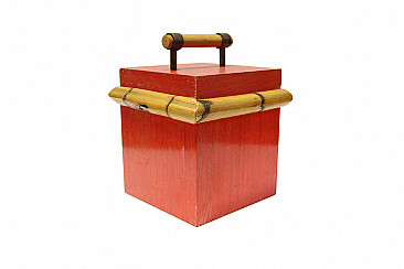 Scatola rossa porta ghiaccio con coperchio in legno e bamboo
