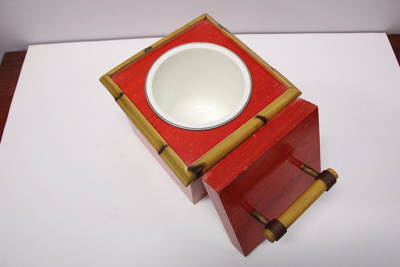 Scatola rossa porta ghiaccio con coperchio in legno e bamboo 4