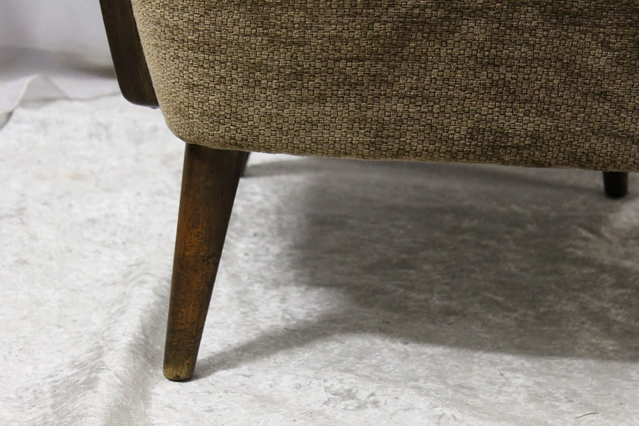 Vintage velvet armchair 10