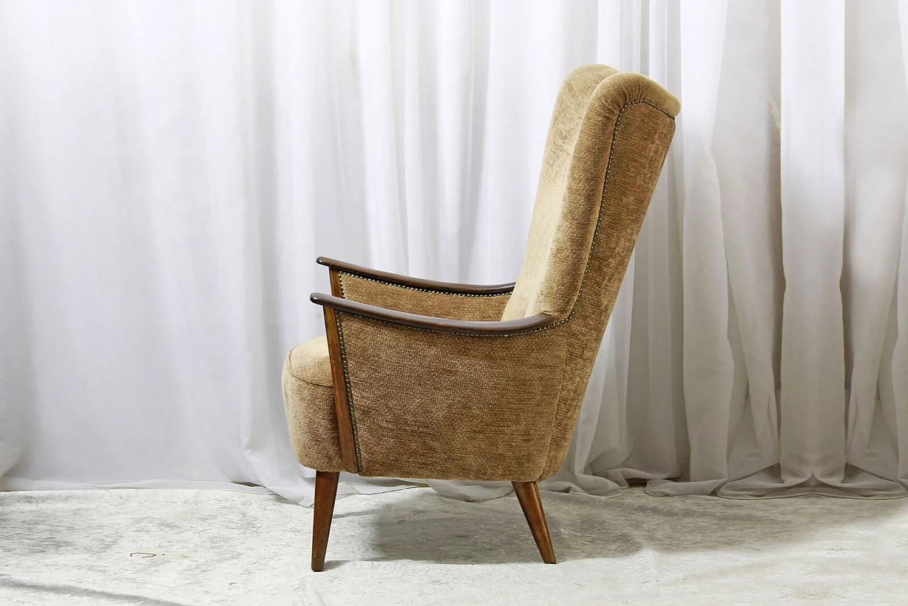 Vintage velvet armchair 4