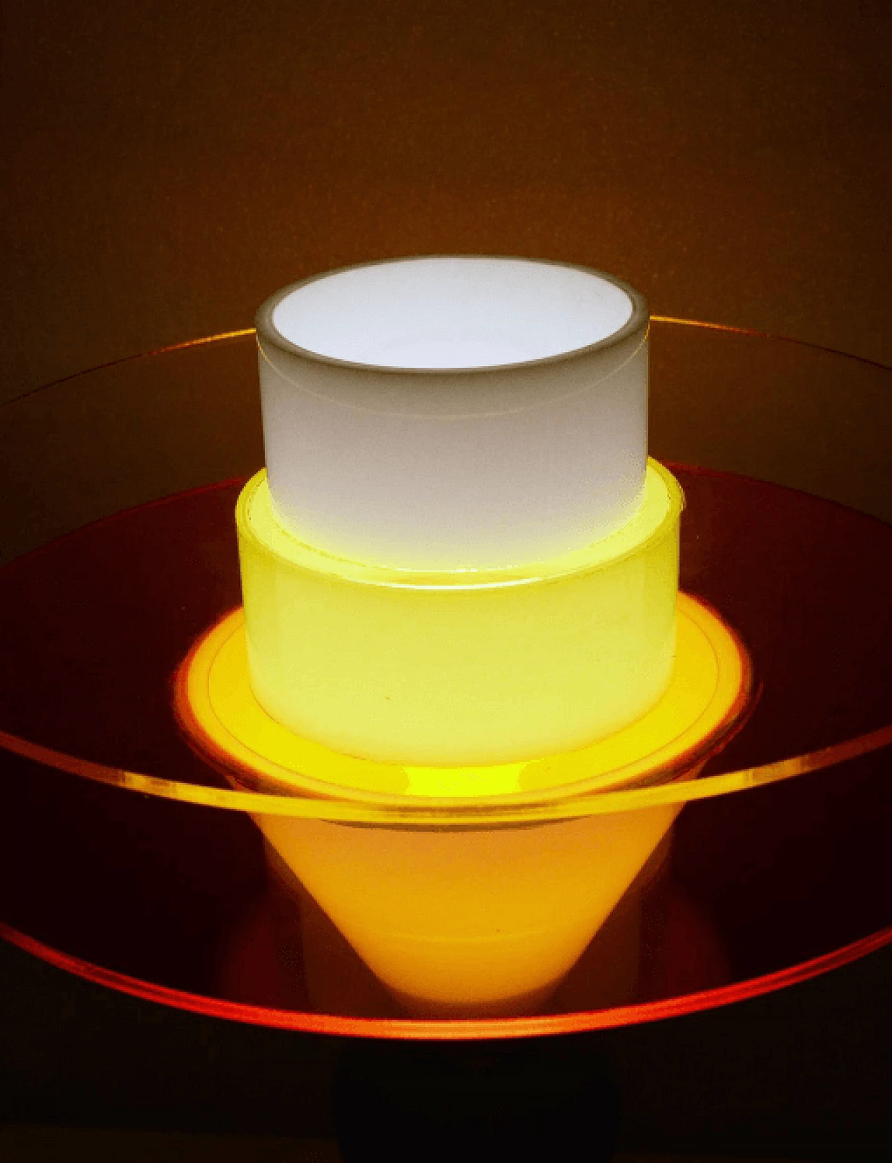 Lampada  Bay di Ettore Sottsass per Memphis Milano 8