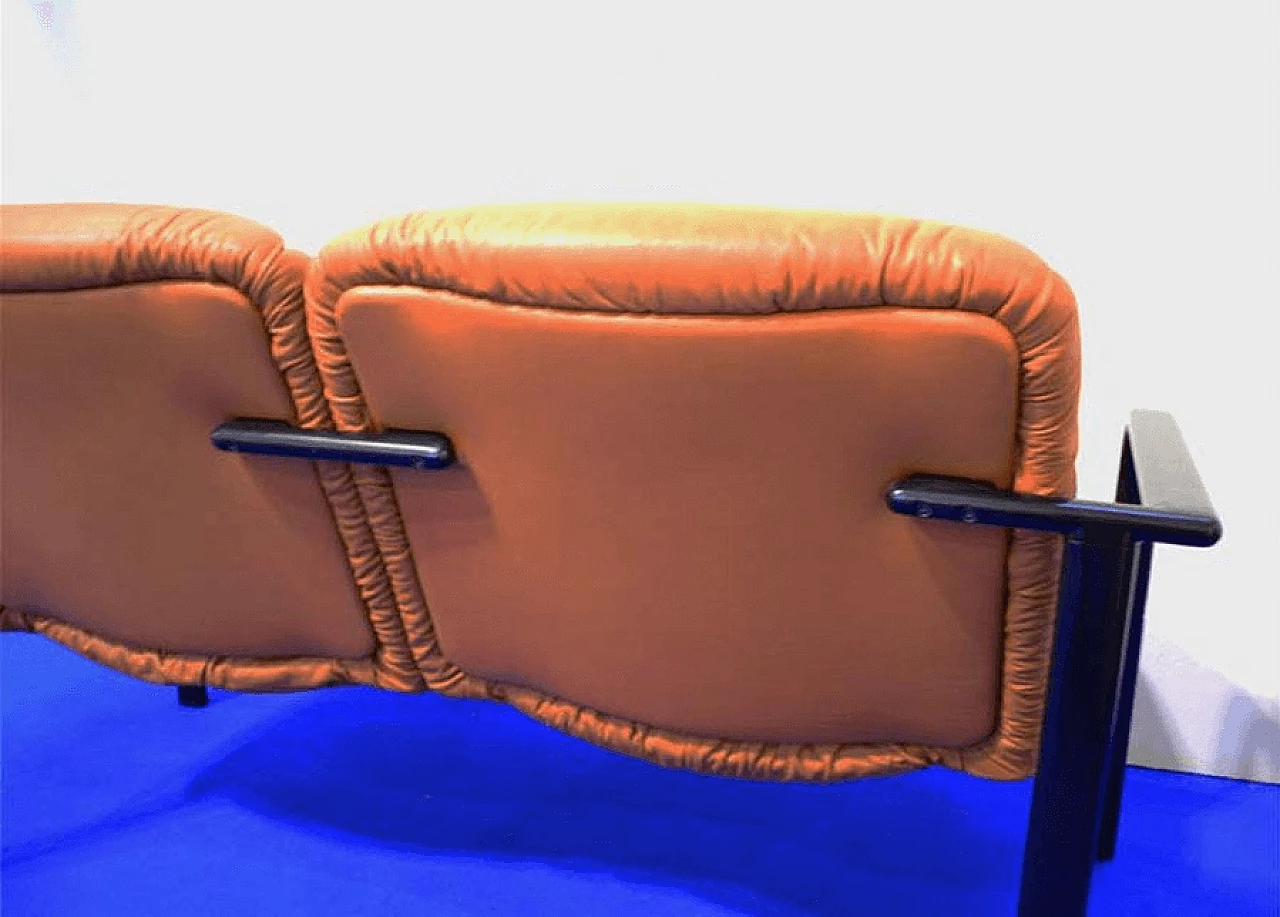 Leather sofa by Vico Magistretti for ICF/Knoll, 80's 5