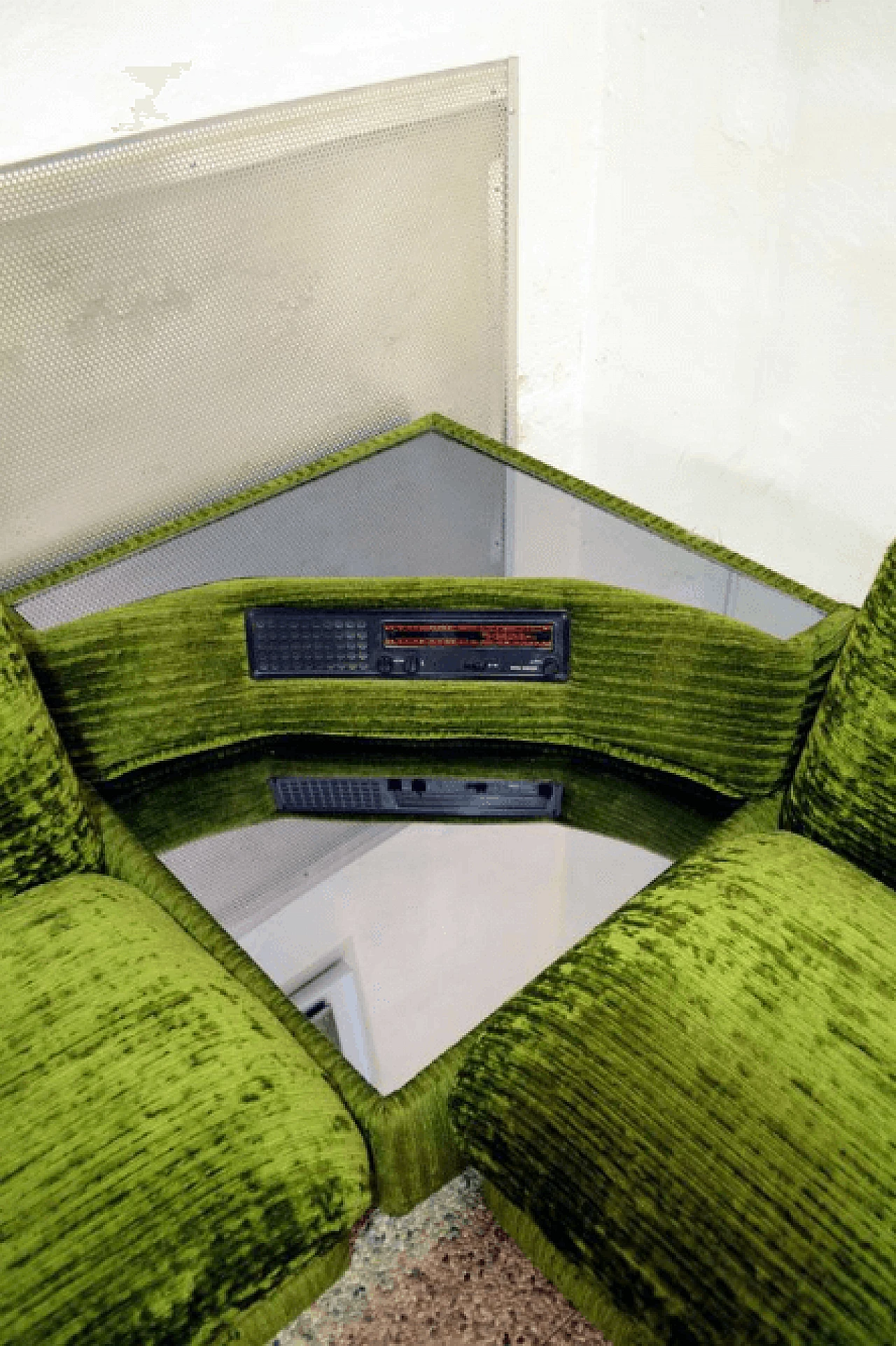 Modular green sofa with coffee table and radio, Italy, 70's 6