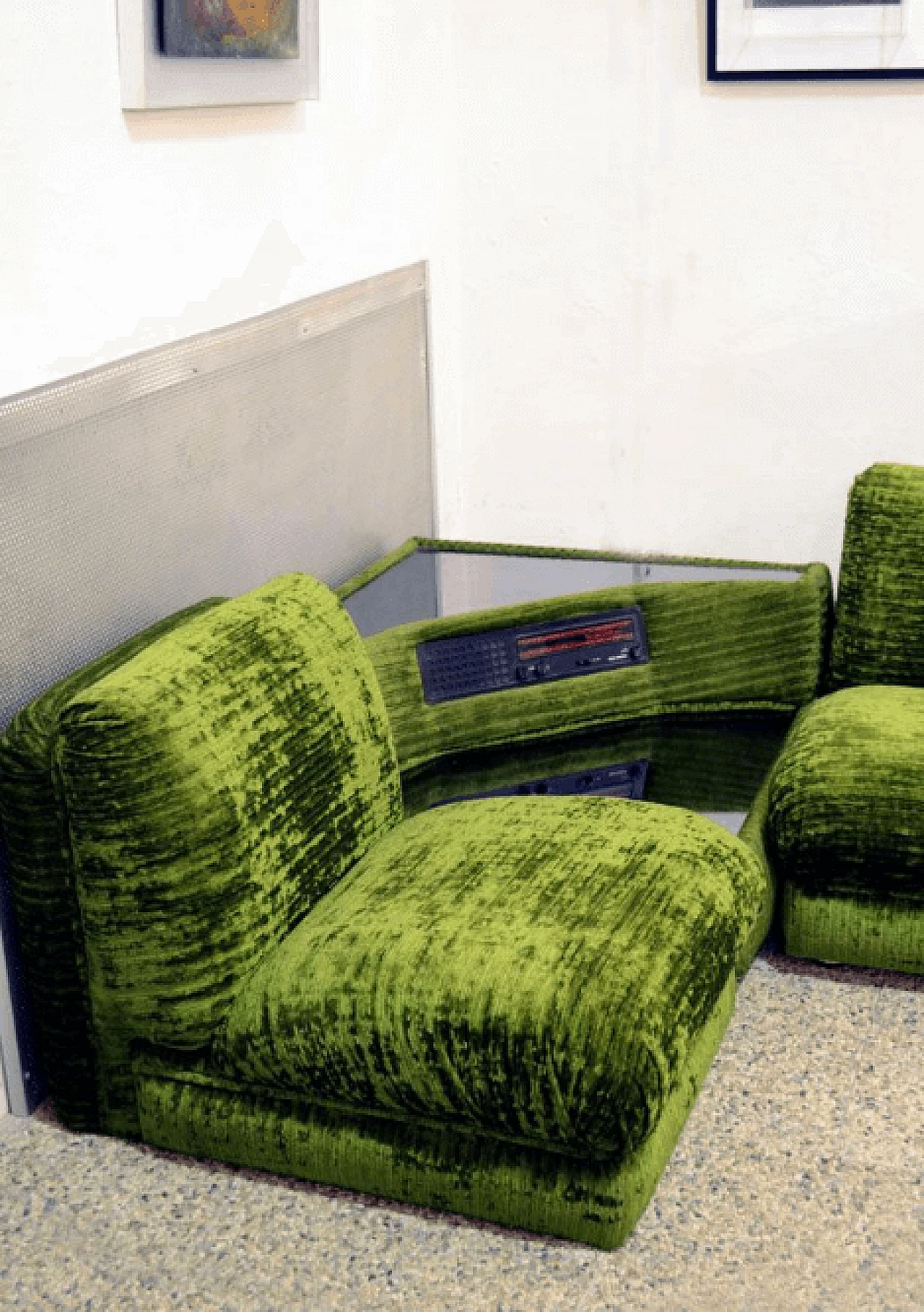 Modular green sofa with coffee table and radio, Italy, 70's 5