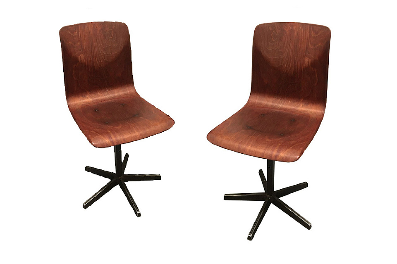 Pair of chairs by Pagholz, '70s 1