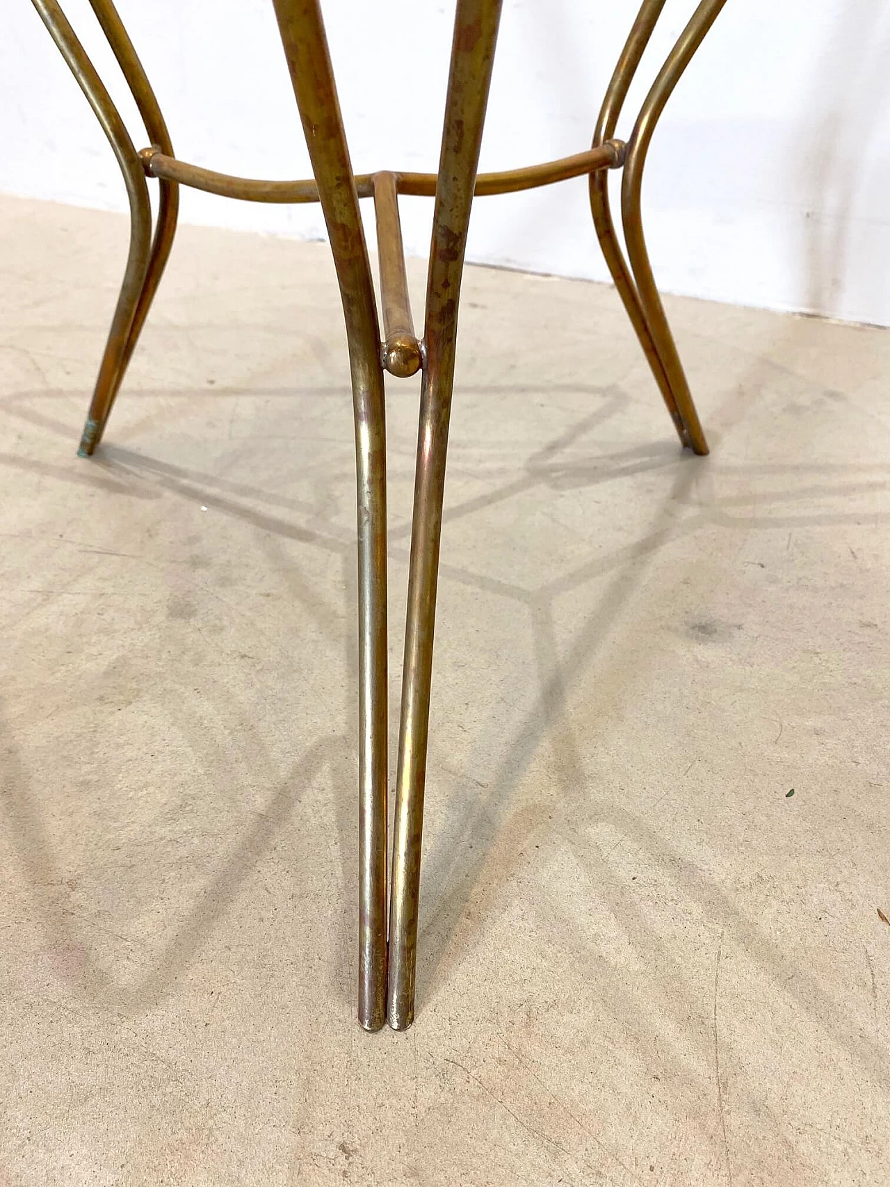 Coffee table in brass and glass, 1950s 1145392