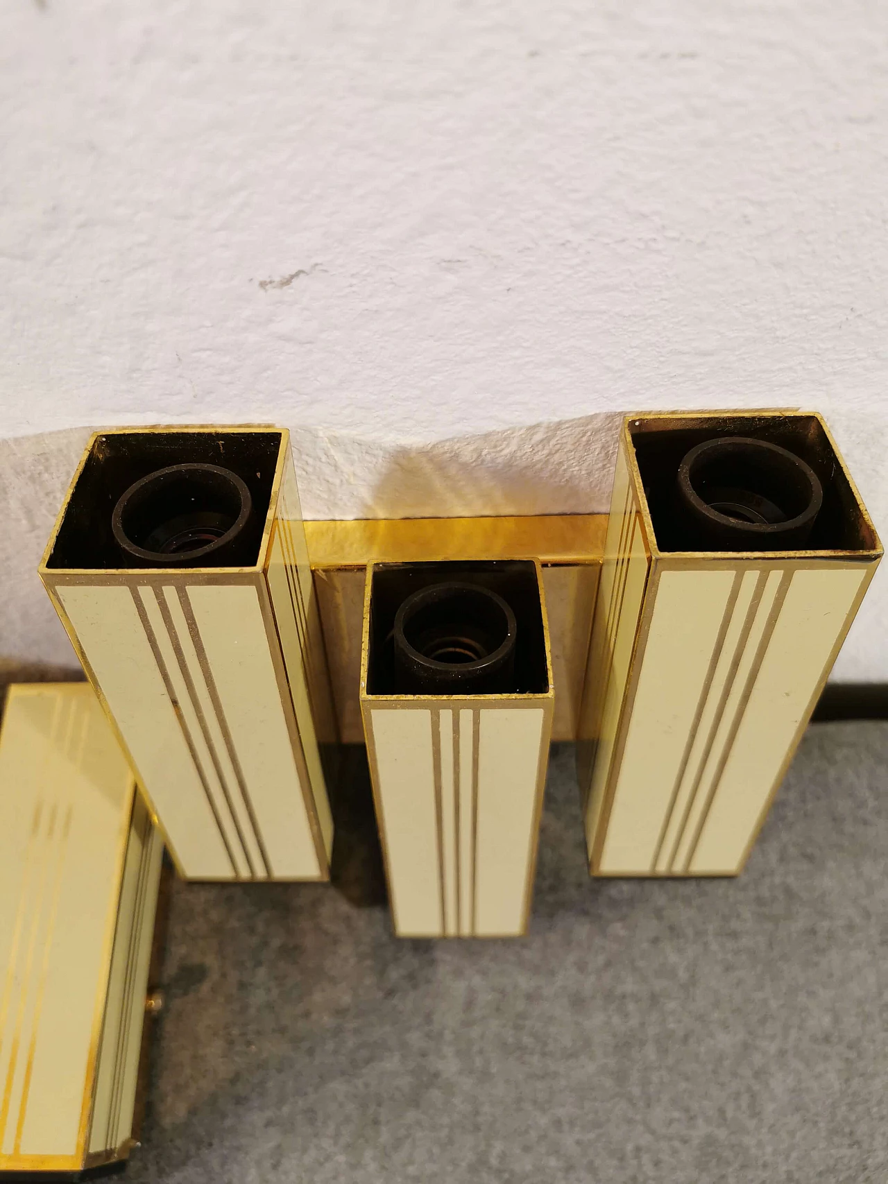 Coppia di lampade da parete in ottone, anni '70 1146095