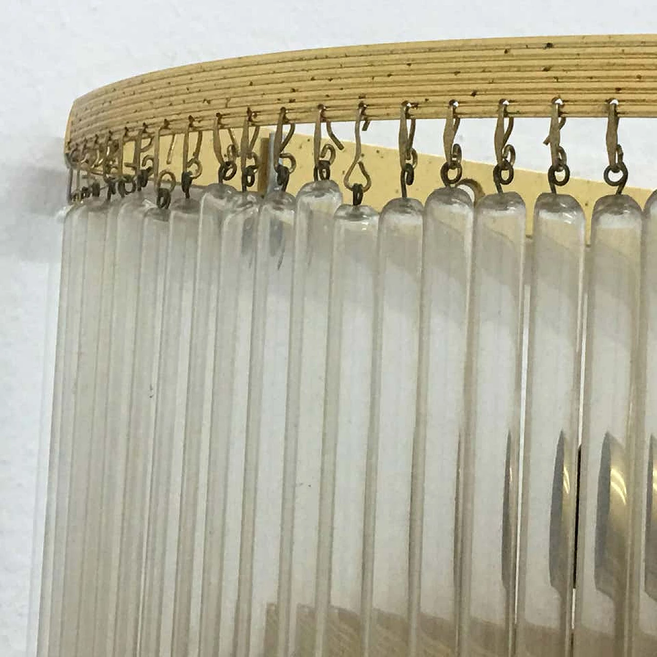 Grande lampada da parete in ottone e vetro, anni '50 1146625