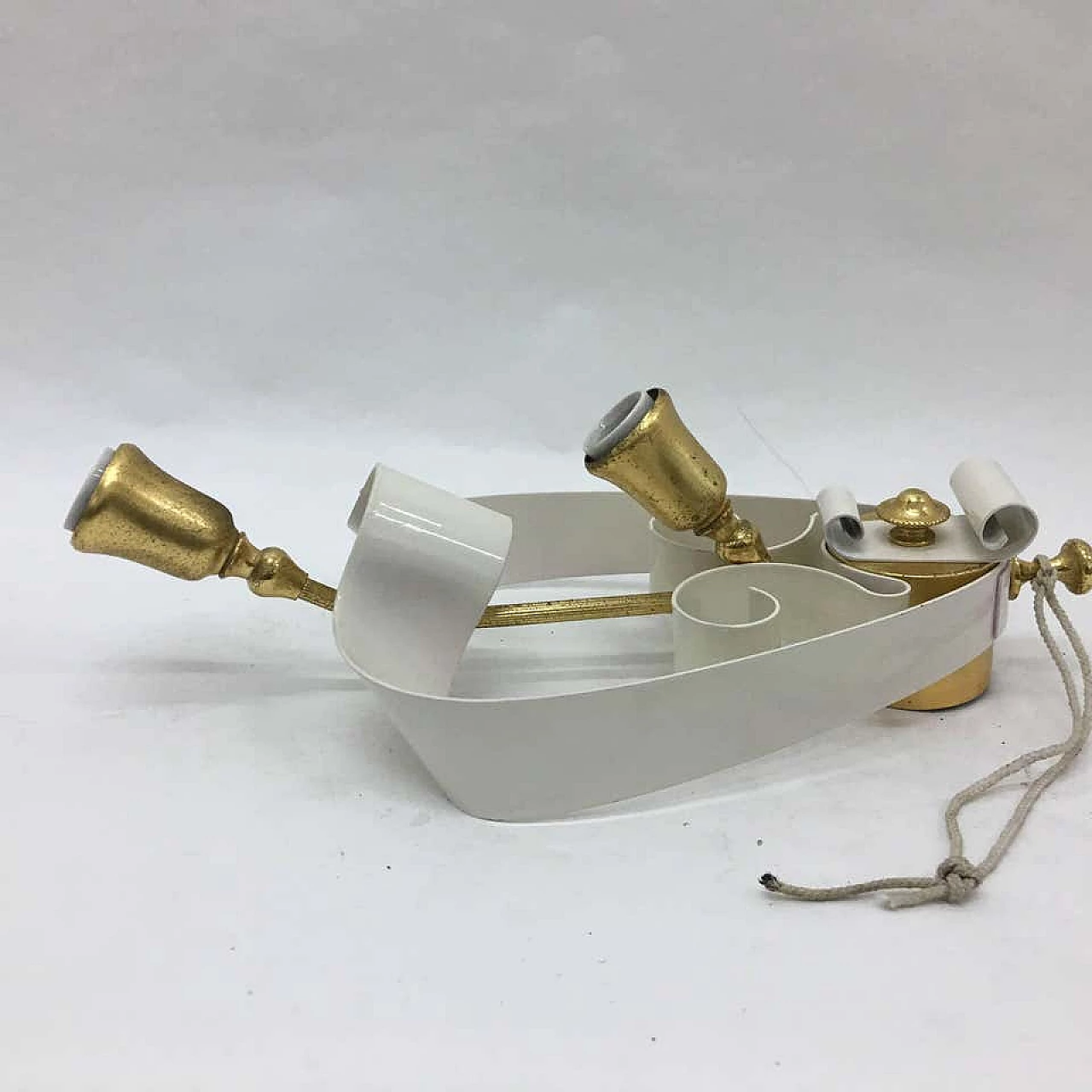 Pair of white and golden brass wall sconces, 1950s 1147001