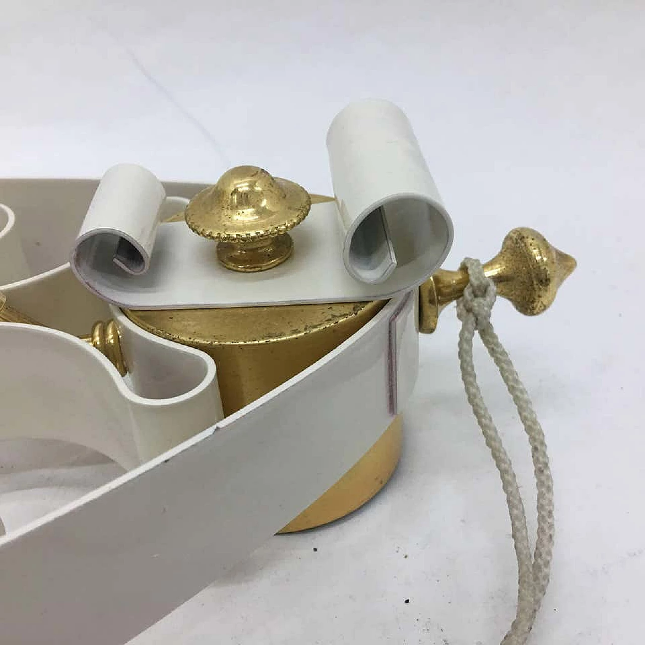 Pair of white and golden brass wall sconces, 1950s 1147003