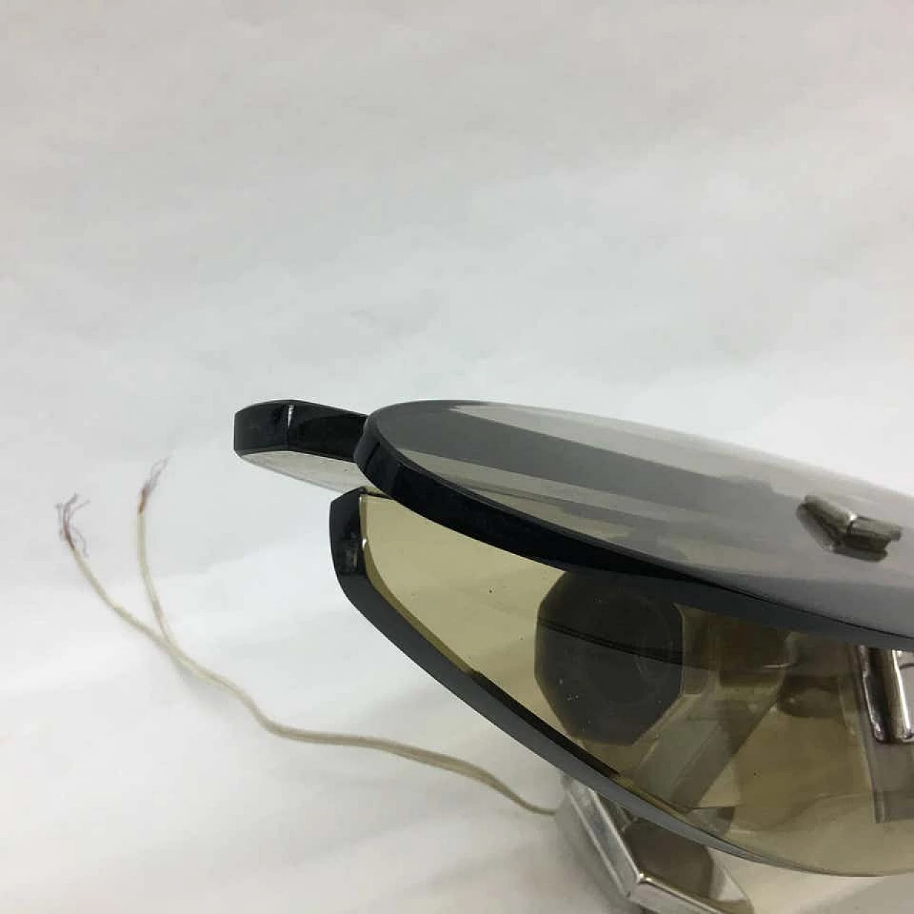 Pair of two wall sconces in smoke glass by Veca, 70s 1147049