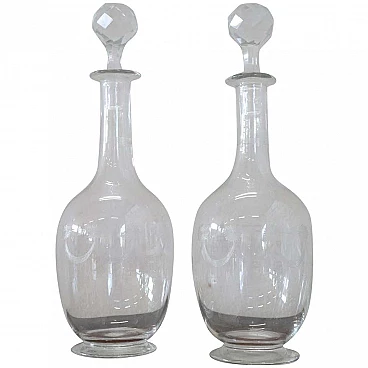 Coppia di bottiglie in vetro artistico decorato, inizi sec XX