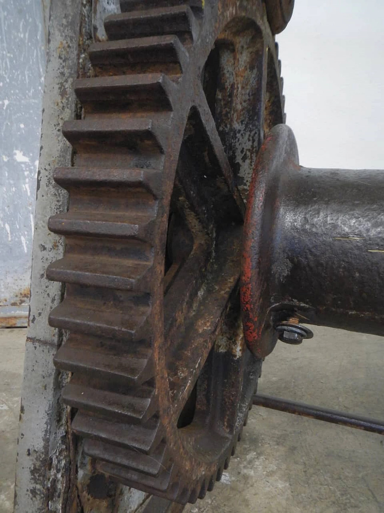 Industrial table with harbour winch, 1930's 1149188
