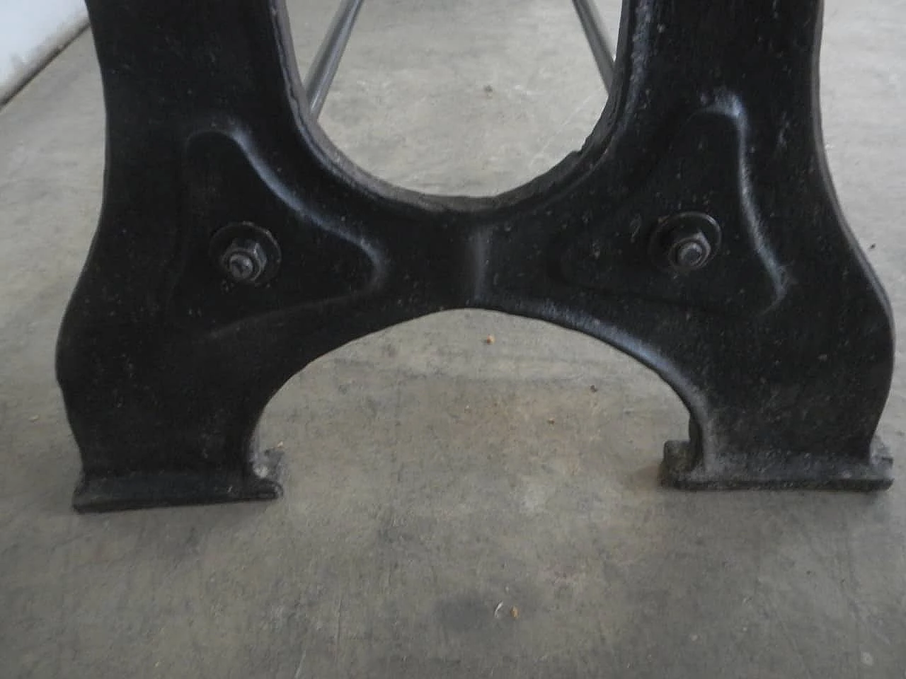 Industrial work dining table in iron and wood, 70s 1149208