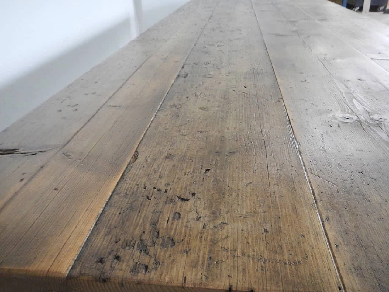 Tavolo industriale in legno e ferro, anni '70 1149211