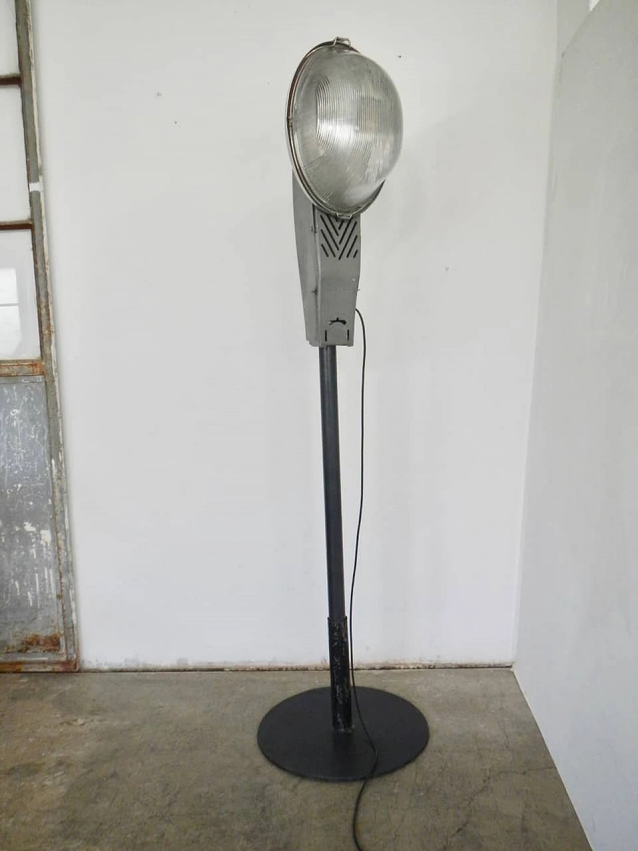 Floor lamp with street lamp, 70's 1149217