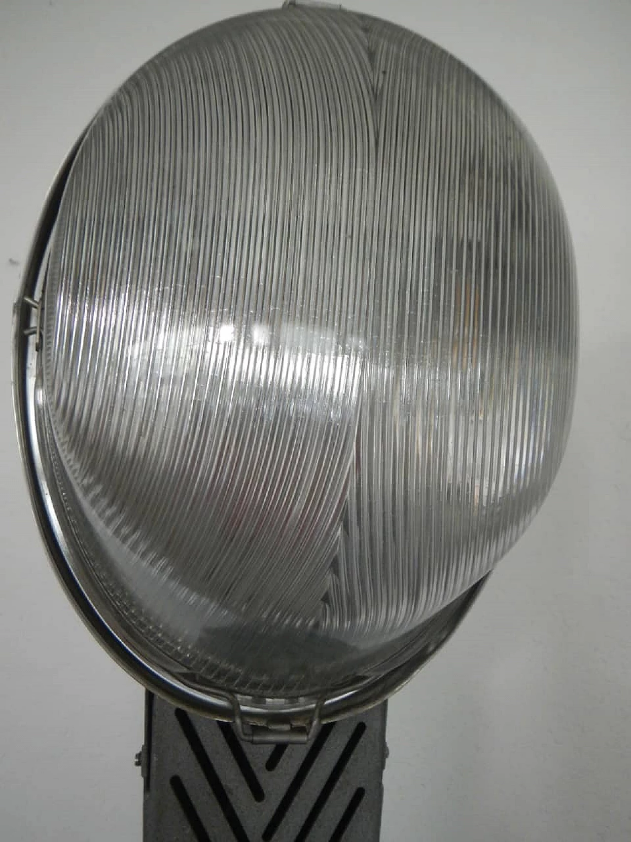 Floor lamp with street lamp, 70's 1149223