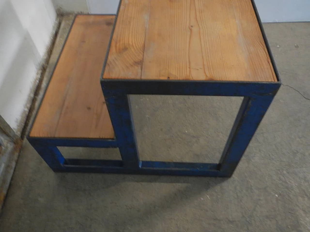 Step stool in blue metal, 70s 1149298