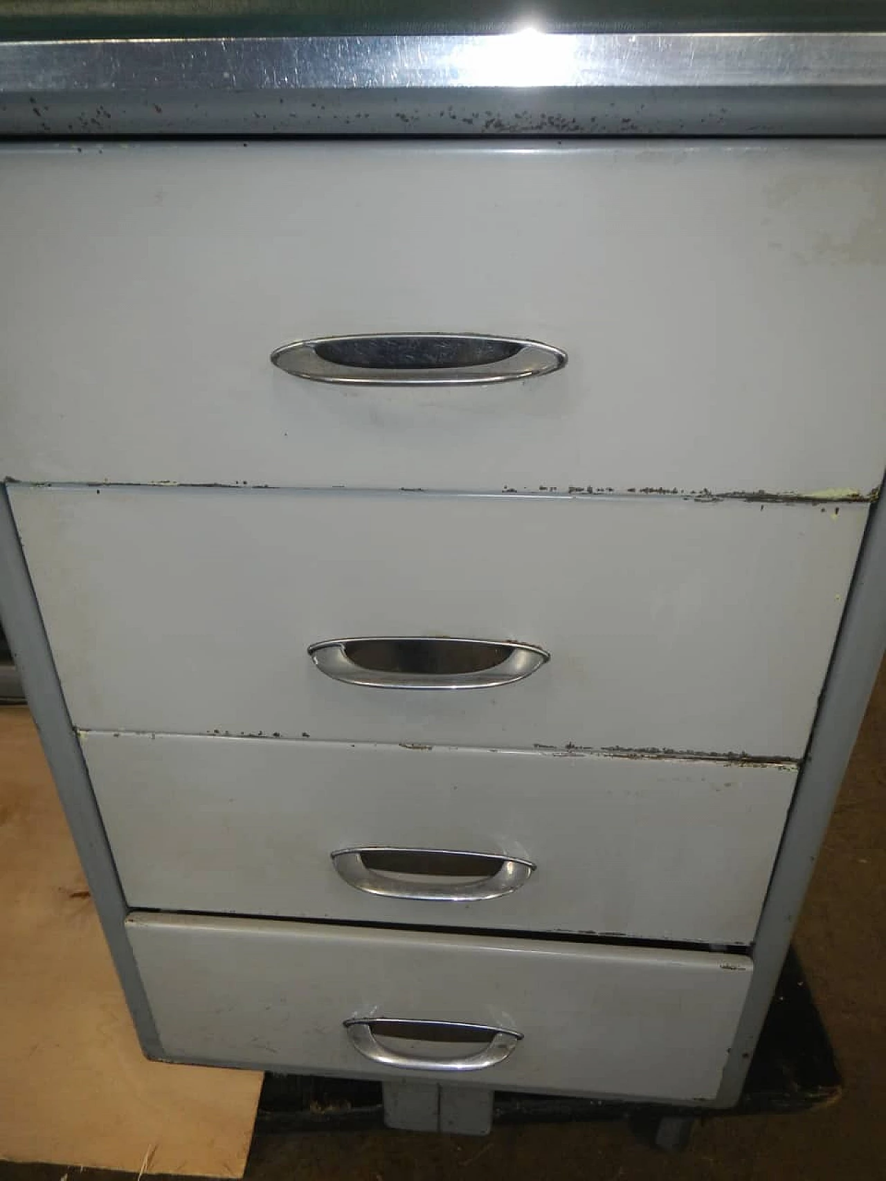 8 drawers industrial metal desk, 60s 1149409