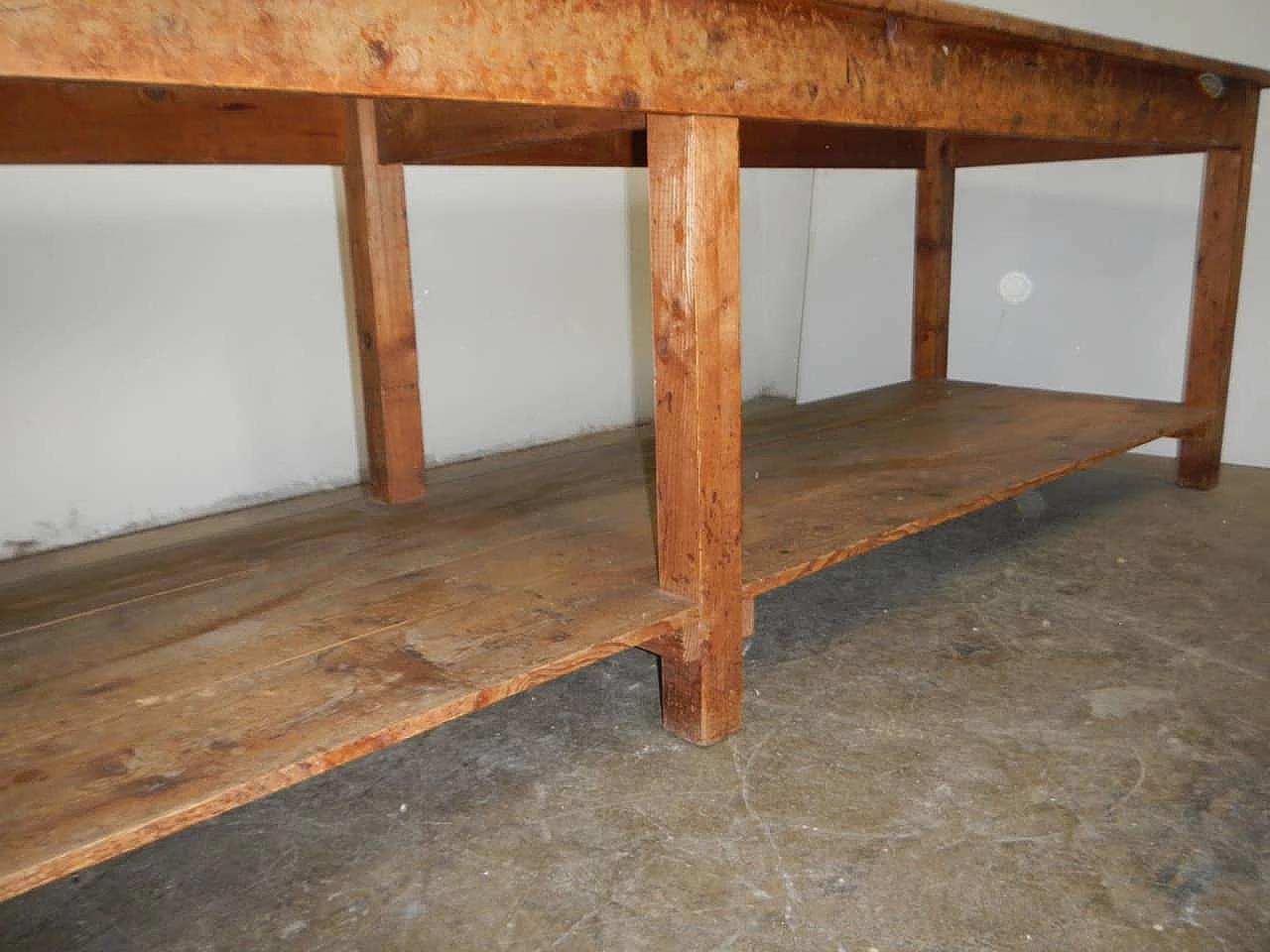 Large double top work table  in wood and formica, 70s 1149432