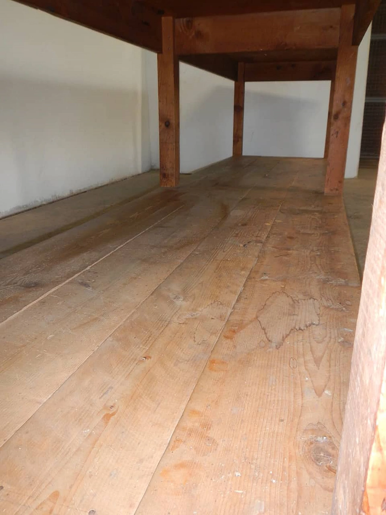 Large double top work table  in wood and formica, 70s 1149433