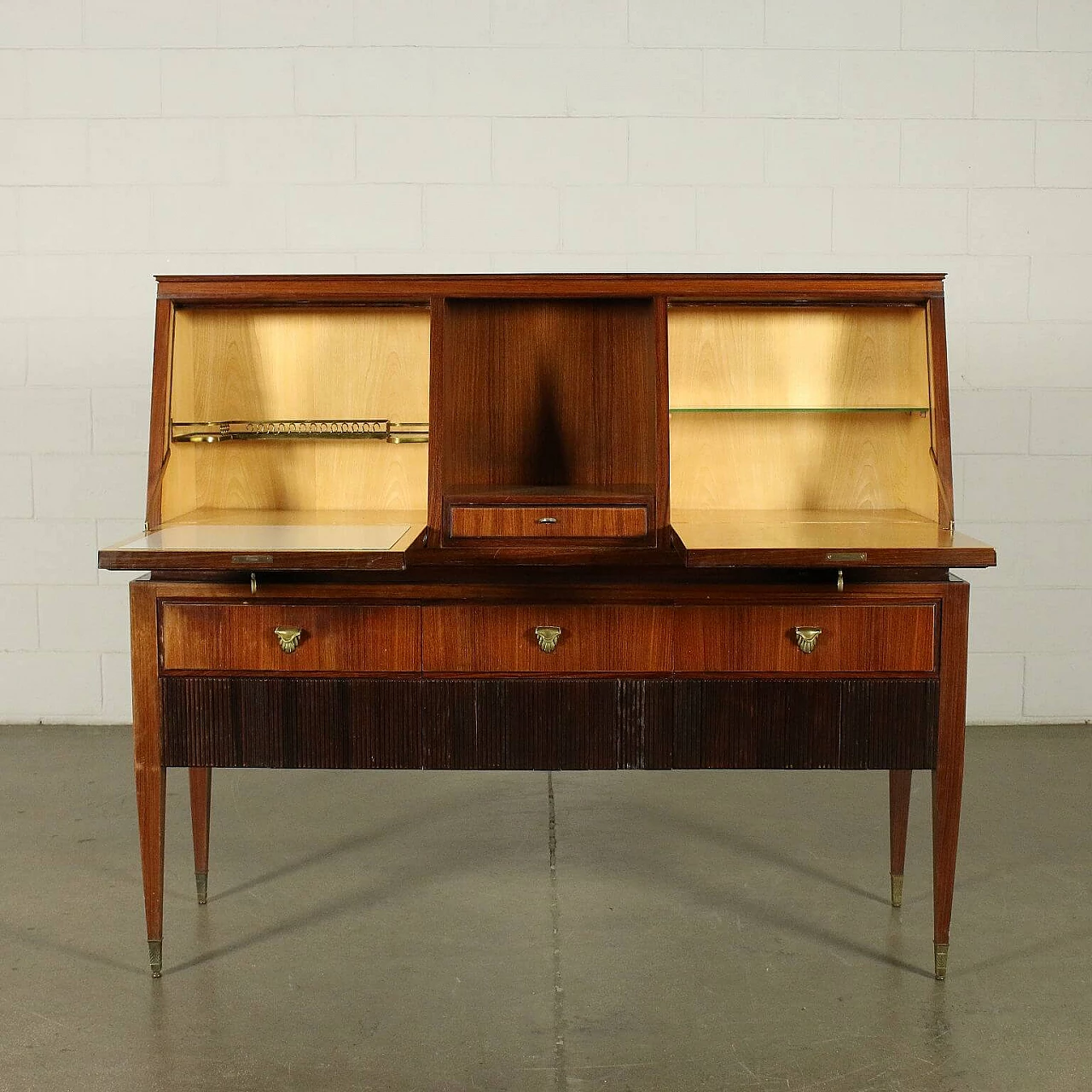 Mobile bar attribuito a Paolo Buffa per F.lli Lietti, anni '50 1150467