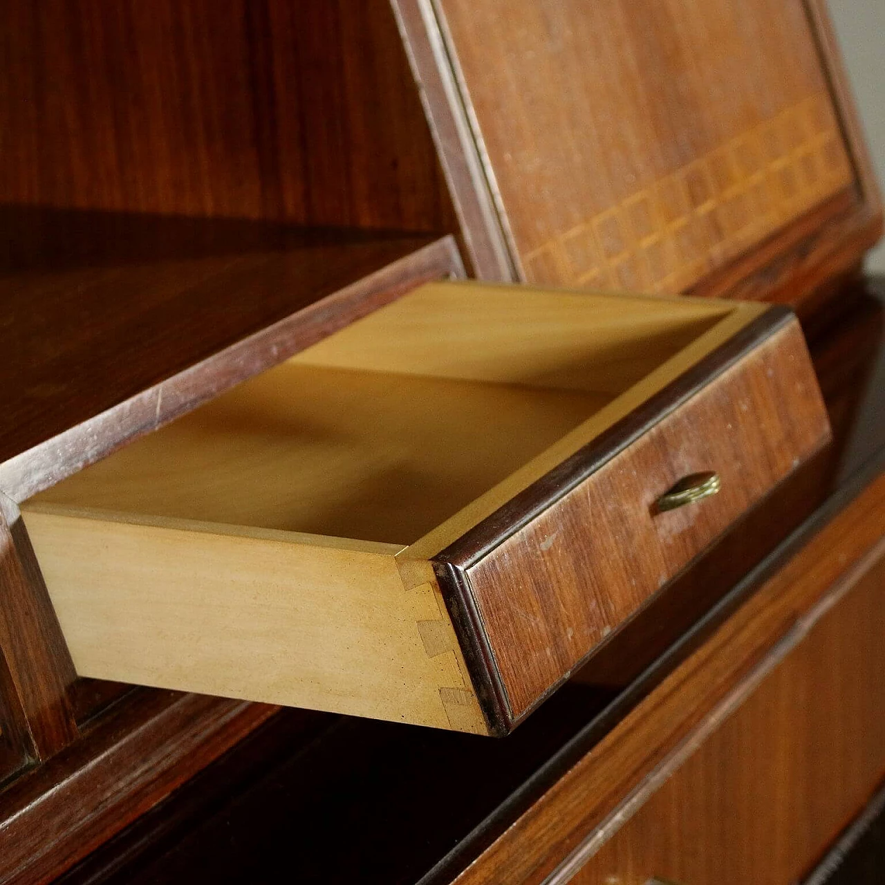 Mobile bar attribuito a Paolo Buffa per F.lli Lietti, anni '50 1150470