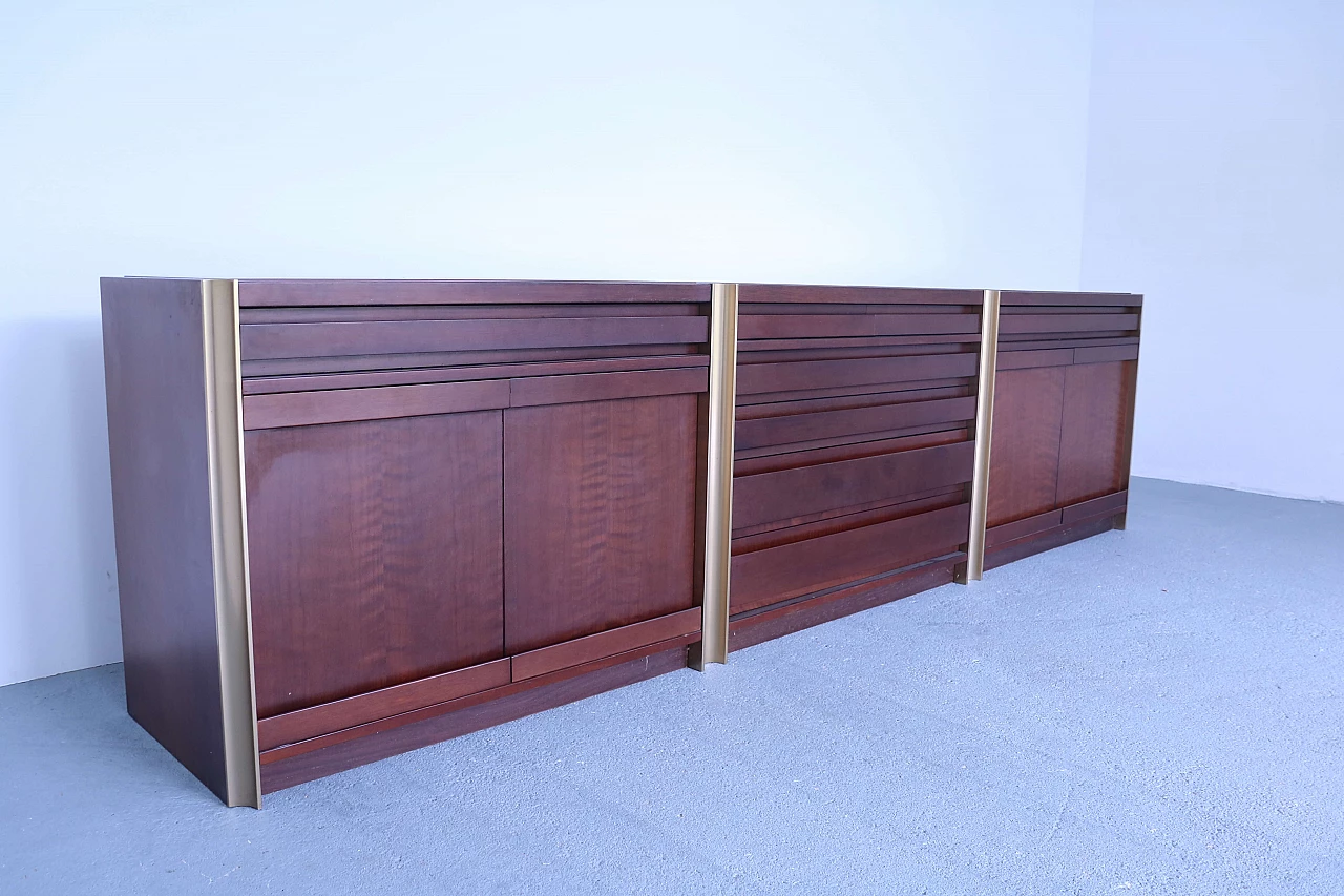 Tanganyika walnut chest of drawers and brass profiles attr. Luciano Frigerio 1152289