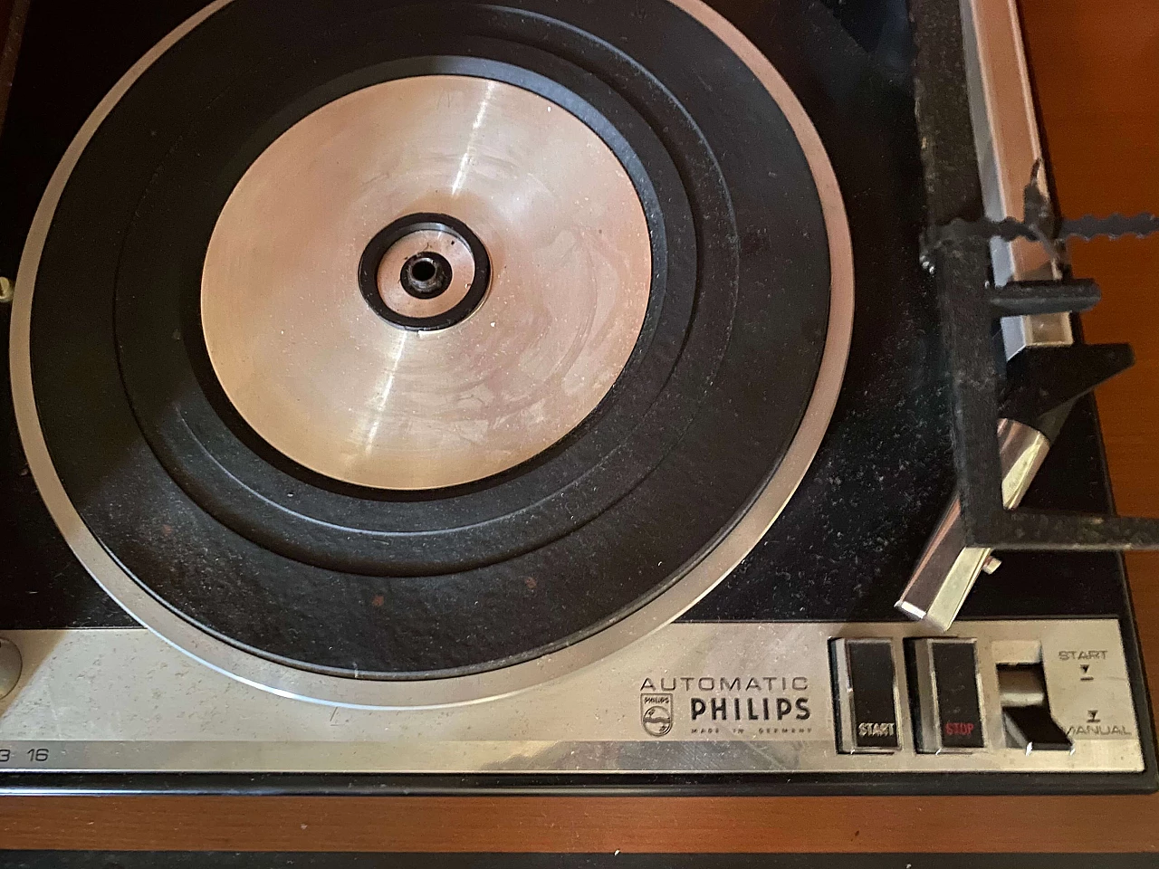 Radio cabinet with turntable by Philips, 1960s 1152731