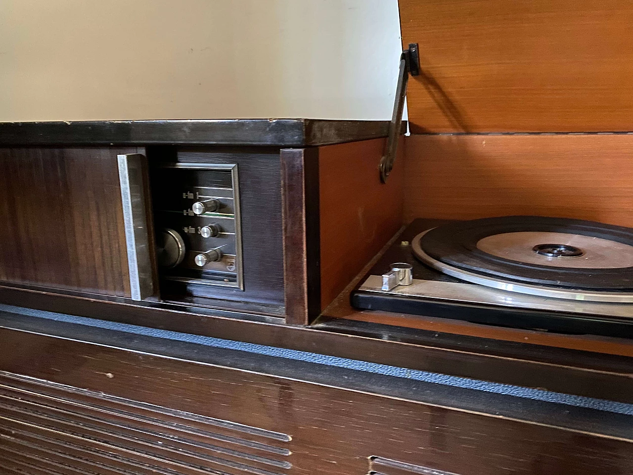 Radio cabinet with turntable by Philips, 1960s 1152735